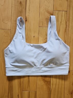 CRZ YOGA White Scoop Neck Sports Bra
